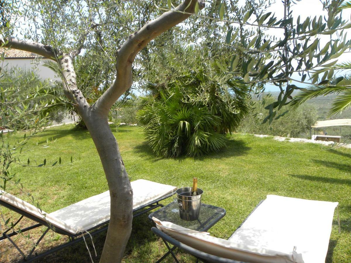 Villa In Gargano - Villa Basso Monte Sant'Angelo Exterior photo